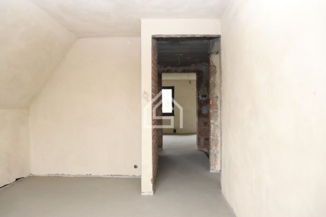 dom wolnostojący, 5 pokoi Kłaj. Zdjęcie 12