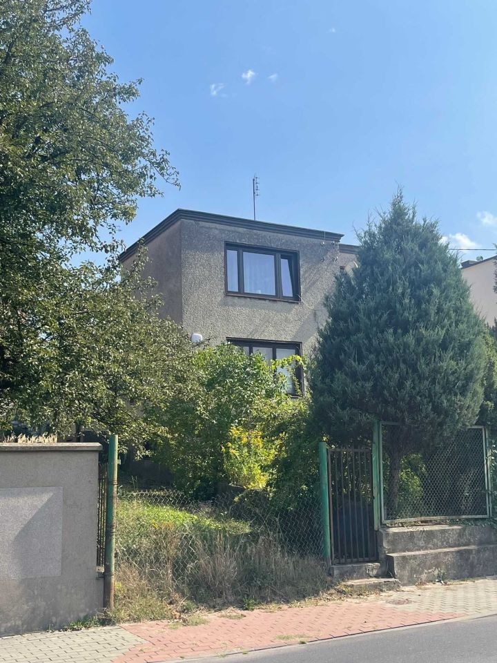 dom wolnostojący, 5 pokoi Przedbórz, ul. Krakowska