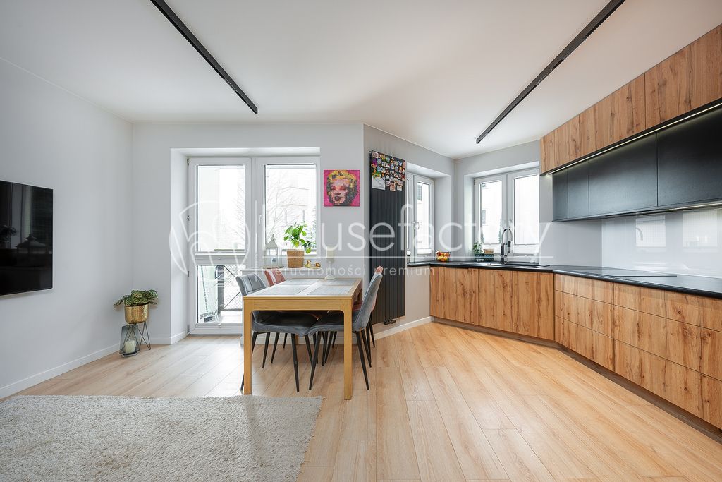 Mieszkanie 4-pokojowe Łódź Rokicie. Zdjęcie 2