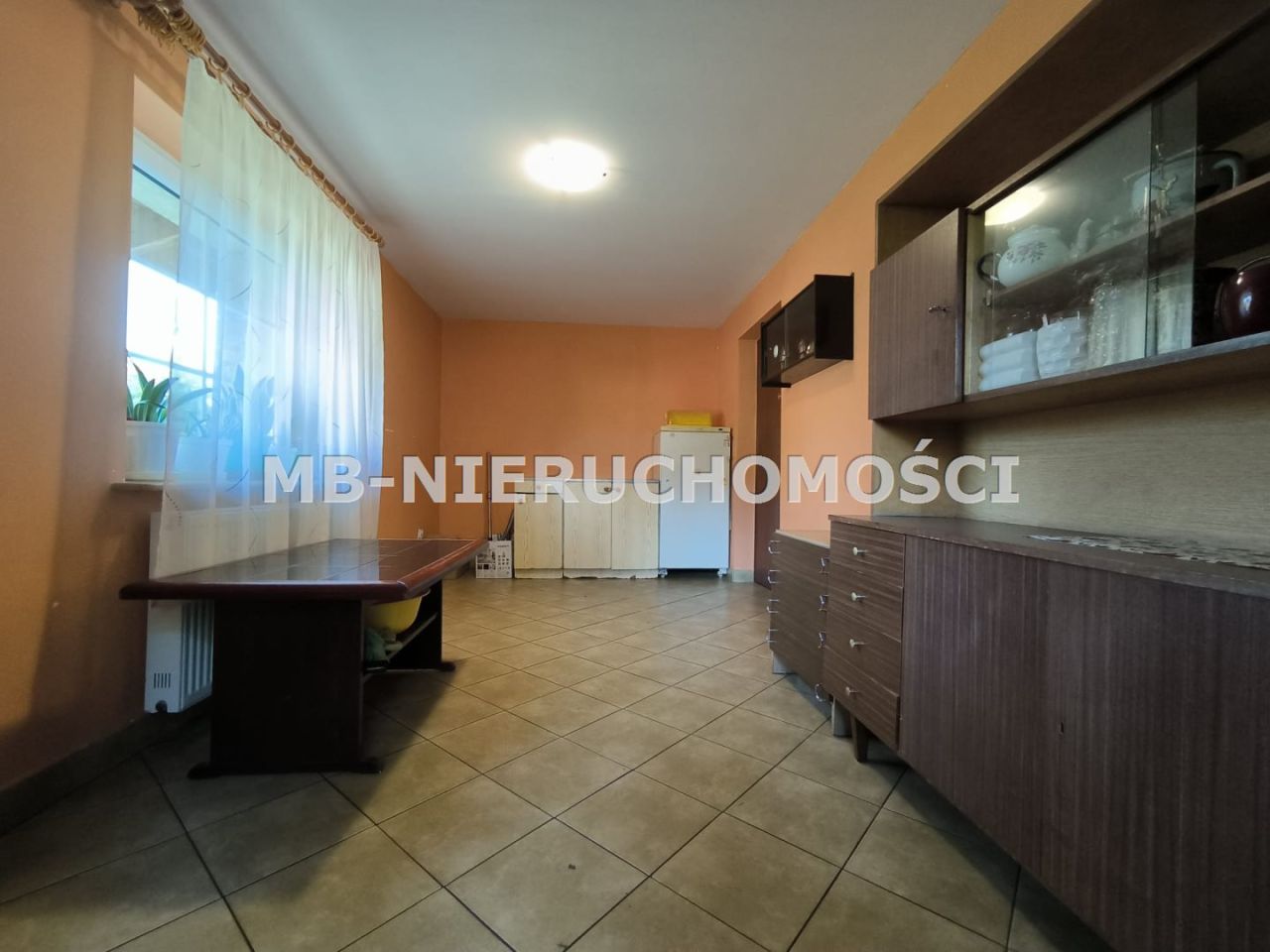 kamienica, 4 pokoje Lichtajny. Zdjęcie 10