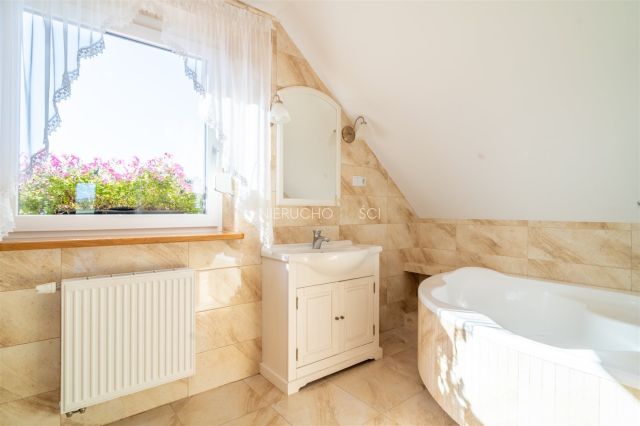 dom wolnostojący, 5 pokoi Wołów. Zdjęcie 16