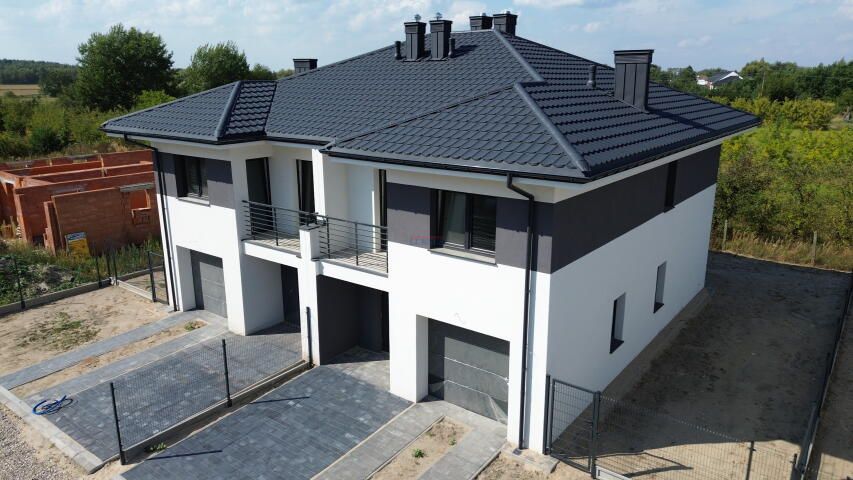 bliźniak, 5 pokoi Mroków