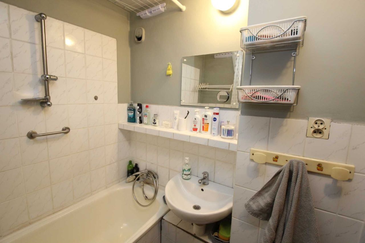 Mieszkanie 2-pokojowe Katowice Zawodzie, ul. Bohaterów Monte Cassino. Zdjęcie 7