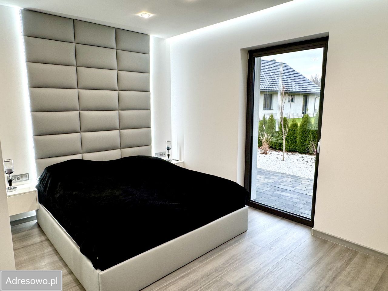 dom wolnostojący, 4 pokoje Kobylice. Zdjęcie 14