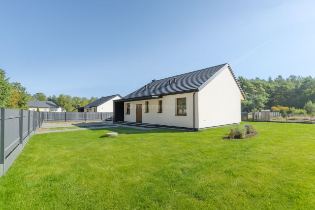 dom wolnostojący, 3 pokoje Arciechów, ul. Starorzecze. Zdjęcie 2