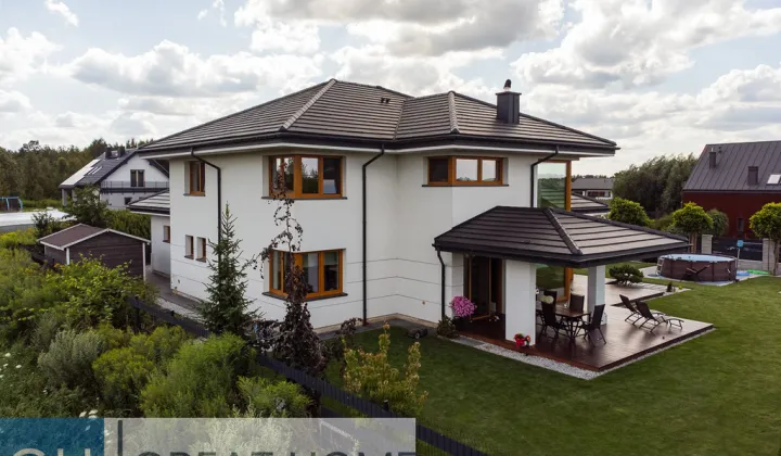 dom wolnostojący, 5 pokoi Wyględy