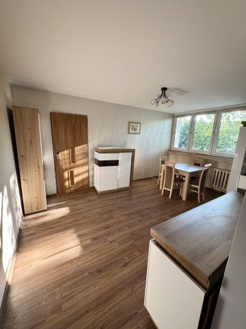 Mieszkanie 2-pokojowe Łódź Dąbrowa, ul. gen. Jarosława Dąbrowskiego. Zdjęcie 1