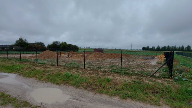 Działka budowlana Płoskie. Zdjęcie 1