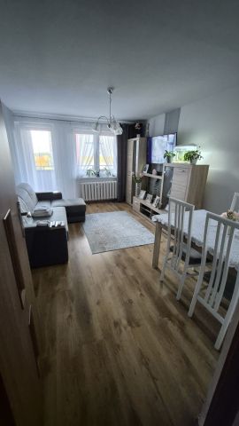 Mieszkanie 3-pokojowe Legnica Piekary Wielkie. Zdjęcie 1