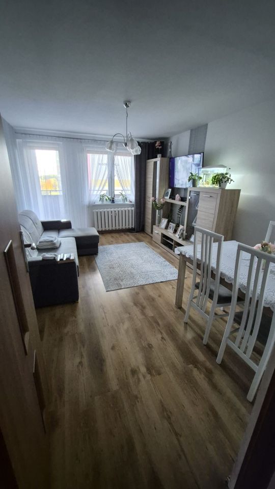 Mieszkanie 3-pokojowe Legnica Piekary Wielkie. Zdjęcie 1