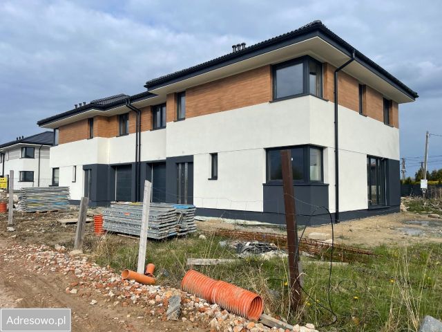 bliźniak, 5 pokoi Michałowice-Wieś, ul. Aksamitna. Zdjęcie 1