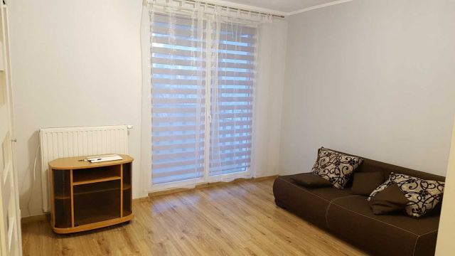 Mieszkanie 1-pokojowe Kraków Czyżyny, ul. Bolesława Orlińskiego. Zdjęcie 1