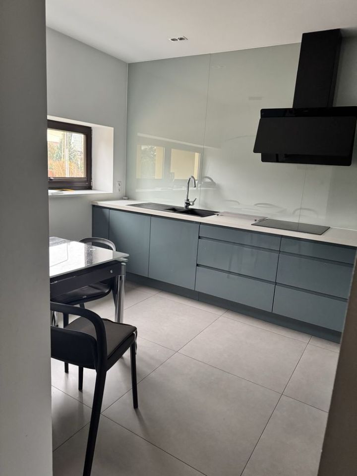 dom wolnostojący Łowicz, ul. gen. Brygady Mikołaja Bołtucia. Zdjęcie 7