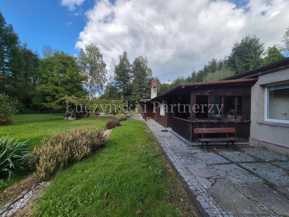 dom wolnostojący, 4 pokoje Mysłakowice. Zdjęcie 17