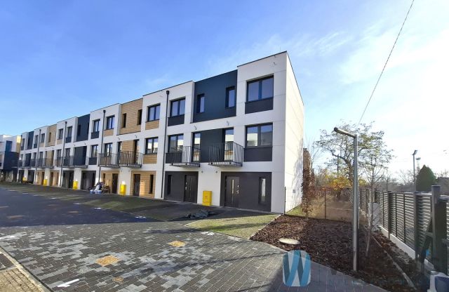 dom szeregowy, 4 pokoje Nowy Dwór Mazowiecki, ul. Bohaterów Modlina. Zdjęcie 3