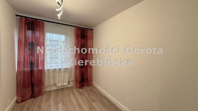 Mieszkanie 3-pokojowe Tomaszów Mazowiecki, ul. dr. Seweryna Sterlinga. Zdjęcie 4