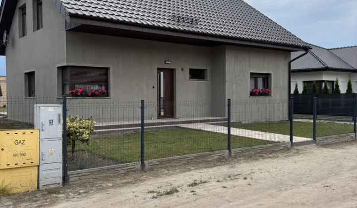 dom wolnostojący, 6 pokoi Krobia, ul. Lipowa