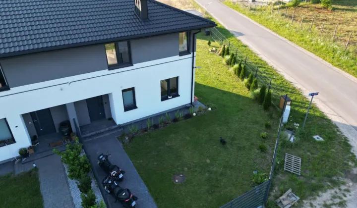 bliźniak, 4 pokoje Dosin, ul. Arbuzowa