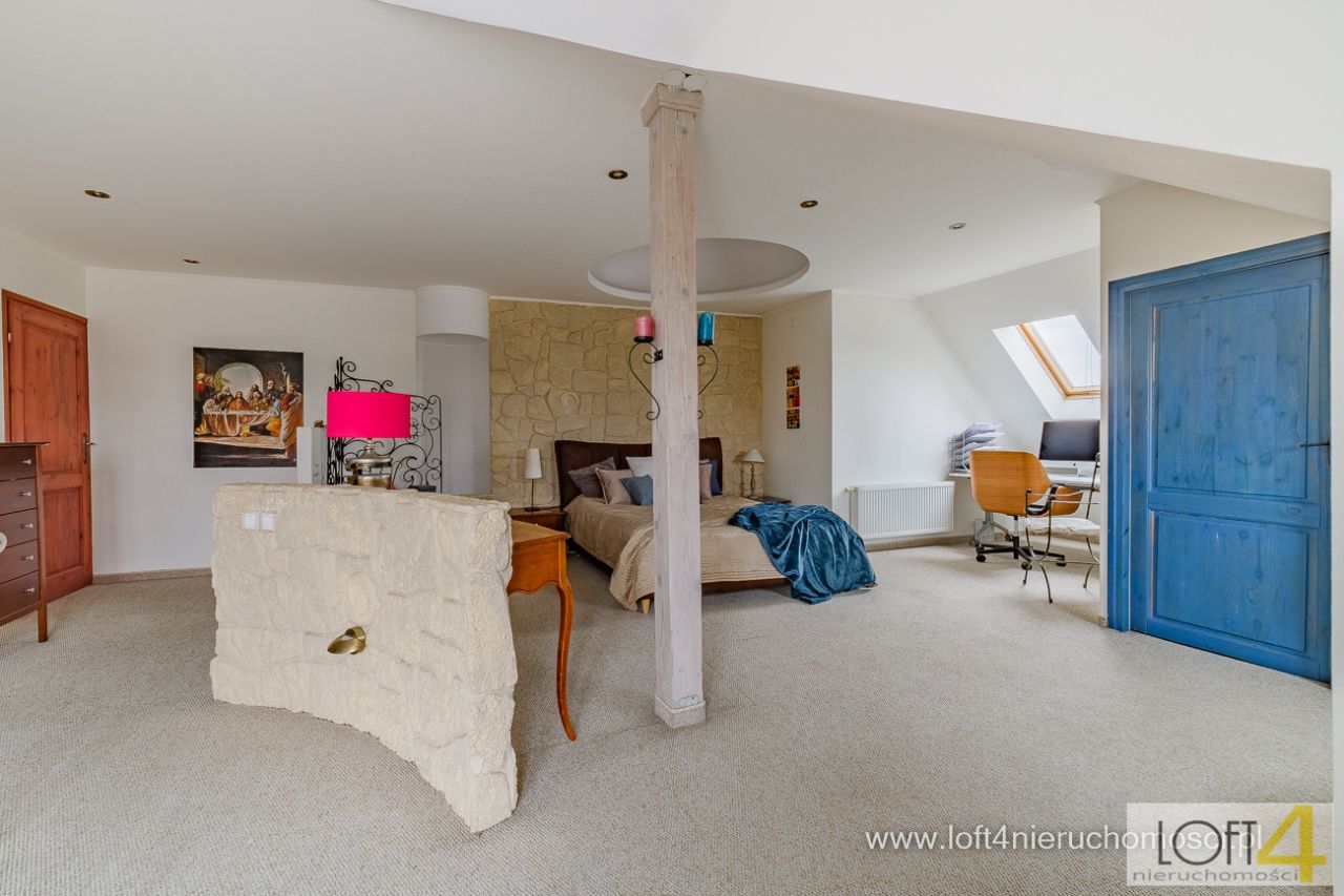 dom wolnostojący, 8 pokoi Rzeszów Zwięczyca, ul. Saletyńska. Zdjęcie 13