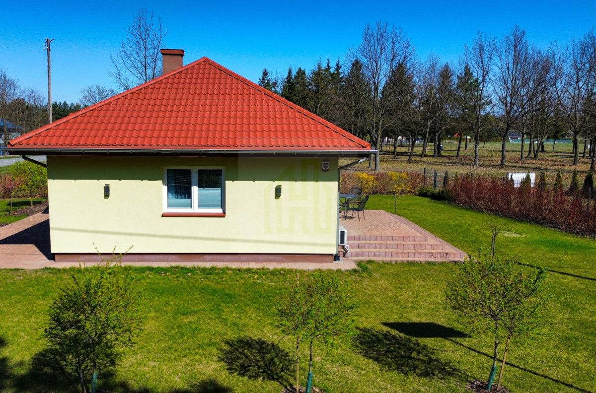 dom wolnostojący, 4 pokoje Osowiec. Zdjęcie 14