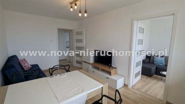 Mieszkanie 3-pokojowe Rybnik Śródmieście, ul. Jeana Chalotta. Zdjęcie 2