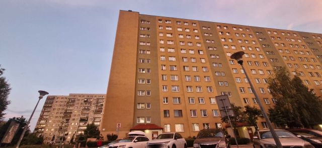 Mieszkanie 3-pokojowe Tarnów, ul. Bitwy pod Monte Cassino. Zdjęcie 1