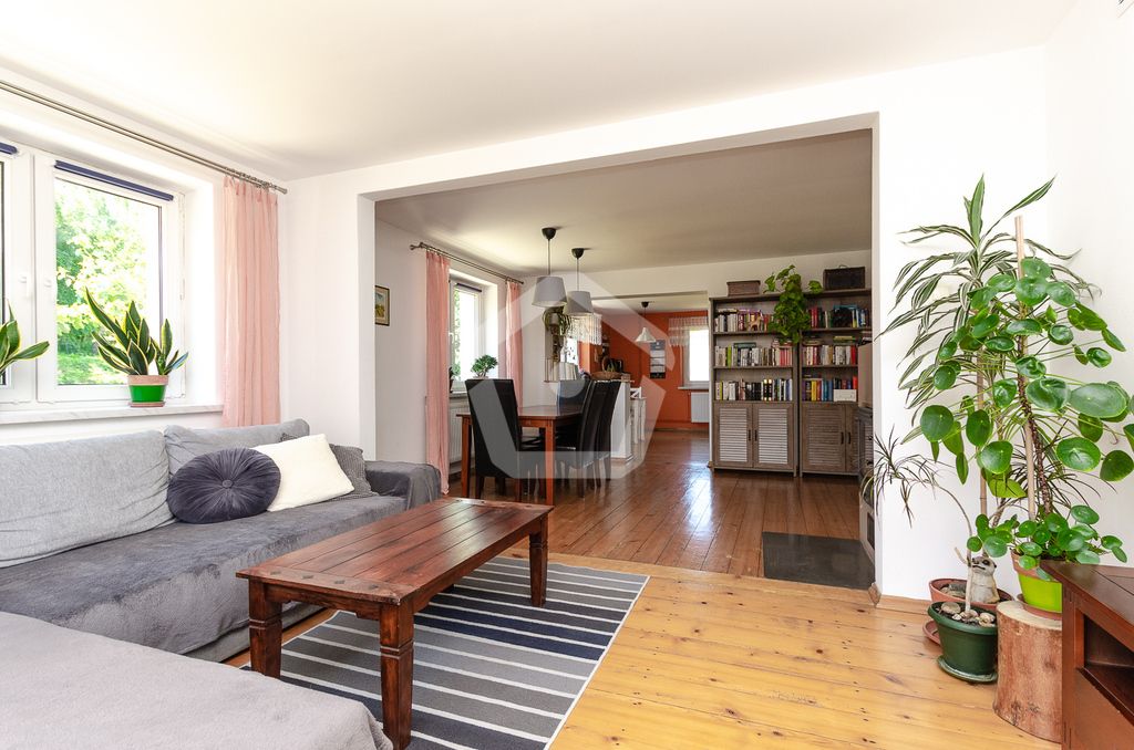 dom wolnostojący, 2 pokoje Wiśniowa. Zdjęcie 3