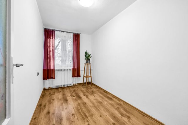 Mieszkanie 2-pokojowe Warszawa Ursus, ul. Kolorowa. Zdjęcie 7