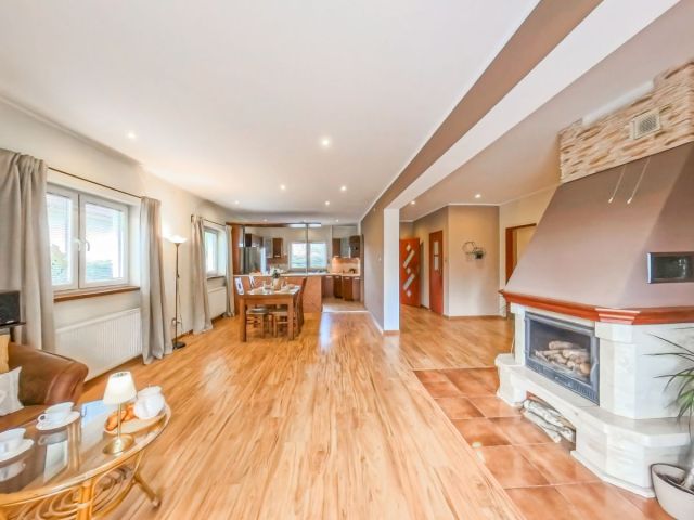 dom wolnostojący, 4 pokoje Zgierz Chełmy, ul. Orzechowa. Zdjęcie 4