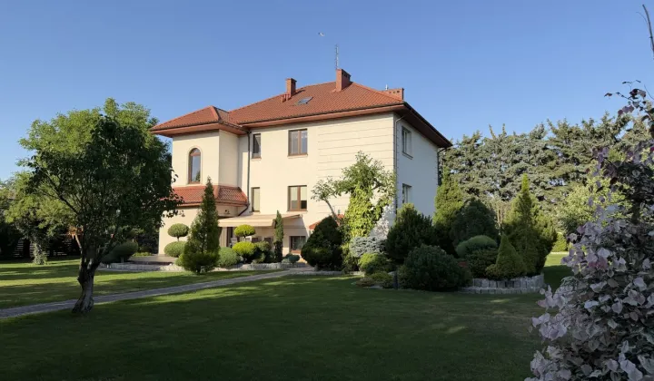 dom wolnostojący, 9 pokoi Skaryszew