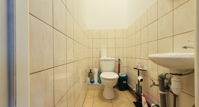 Lokal Rzeszów, al. prof. Adama Krzyżanowskiego. Zdjęcie 11