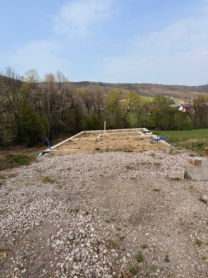 Działka budowlana Iwkowa. Zdjęcie 3