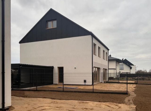 dom letniskowy, 2 pokoje Mościska. Zdjęcie 4