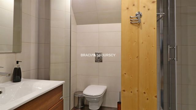 Mieszkanie 3-pokojowe Kościelisko, ul. Nędzy-Kubińca. Zdjęcie 18