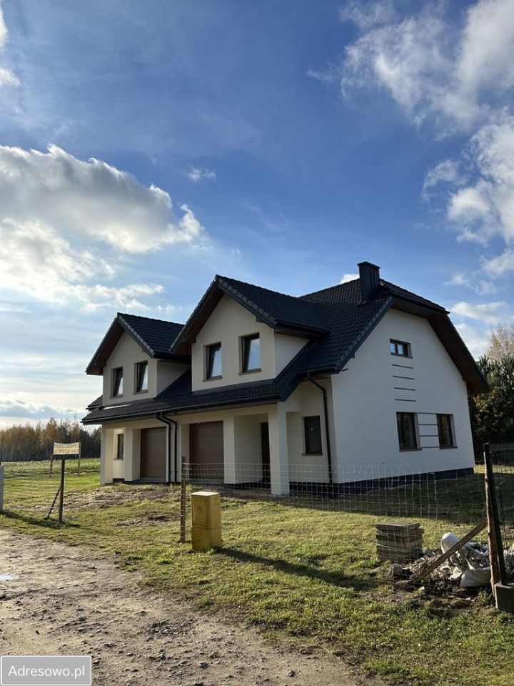 bliźniak, 5 pokoi Skubianka. Zdjęcie 7