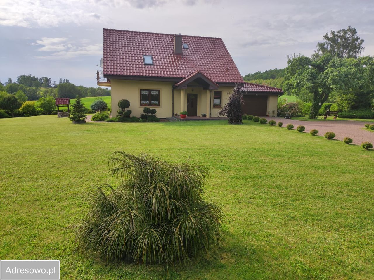 dom wolnostojący, 5 pokoi Smolajny. Zdjęcie 1