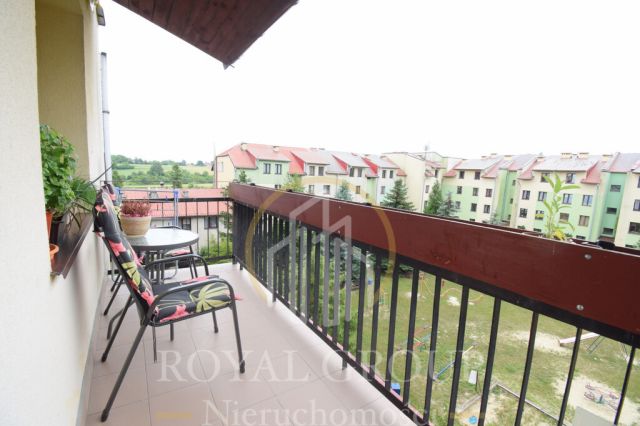 Mieszkanie 4-pokojowe Garbów, ul. Makowa. Zdjęcie 1