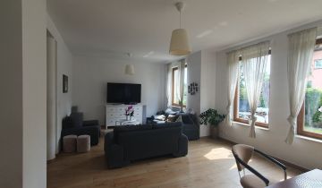 dworek, 5 pokoi Warszawa Aleksandrów, ul. Izbicka