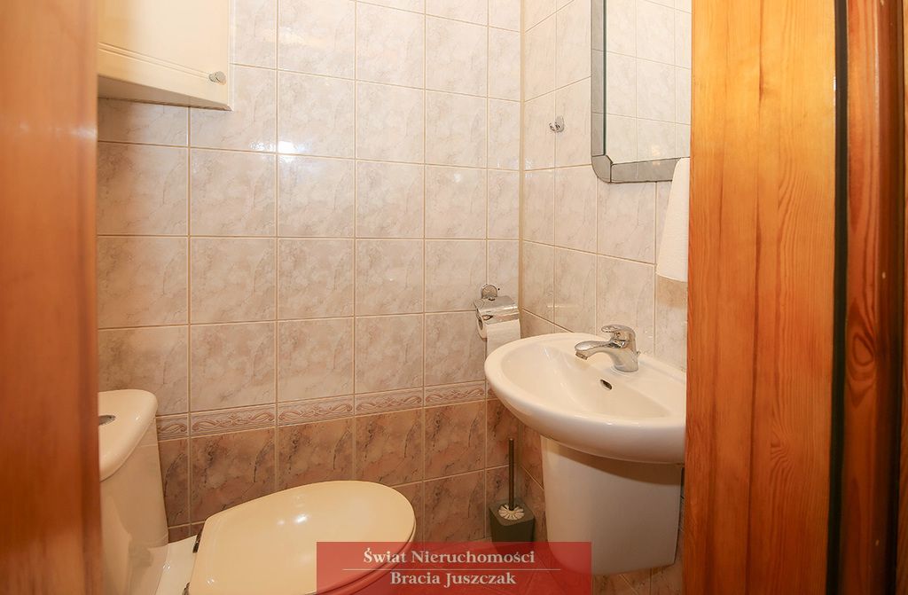 dom wolnostojący, 8 pokoi Dobroszyce. Zdjęcie 12