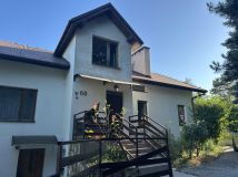 dom wolnostojący, 8 pokoi Rząska, ul. Krzyżowa