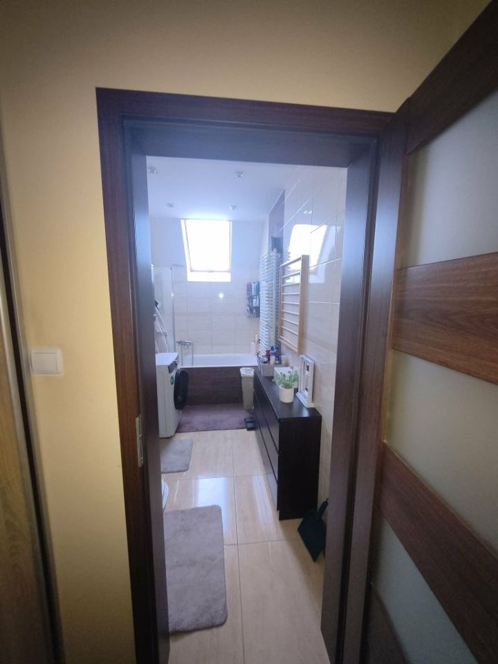 Mieszkanie 3-pokojowe Radosze. Zdjęcie 2