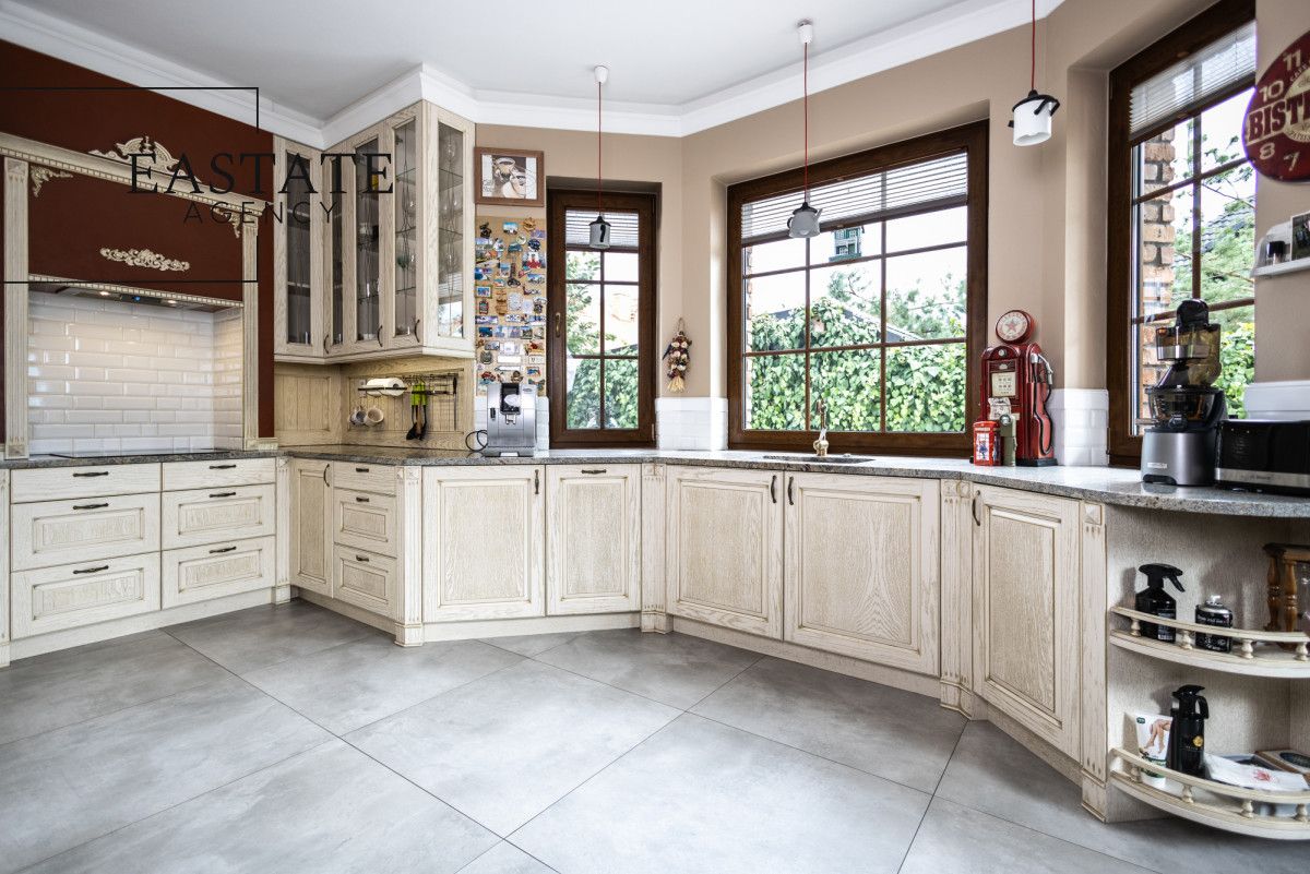 dom wolnostojący, 5 pokoi Sienno. Zdjęcie 7