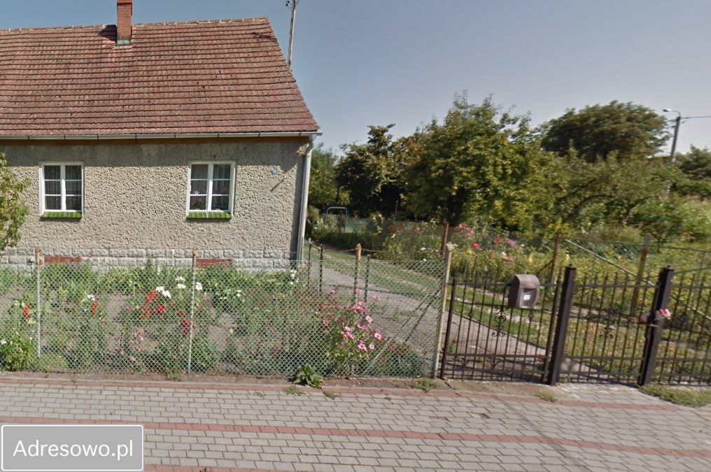 bliźniak, 3 pokoje Wiązów