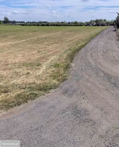 Działka inwestycyjna Podkampinos. Zdjęcie 1