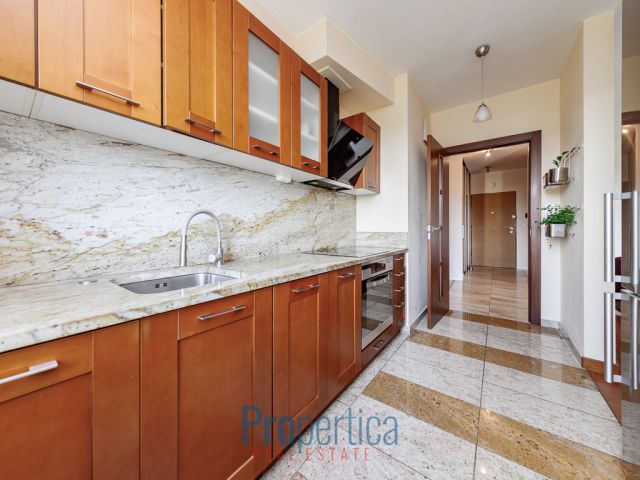 Mieszkanie 3-pokojowe Warszawa Szczęśliwice, ul. Karola Dickensa. Zdjęcie 6