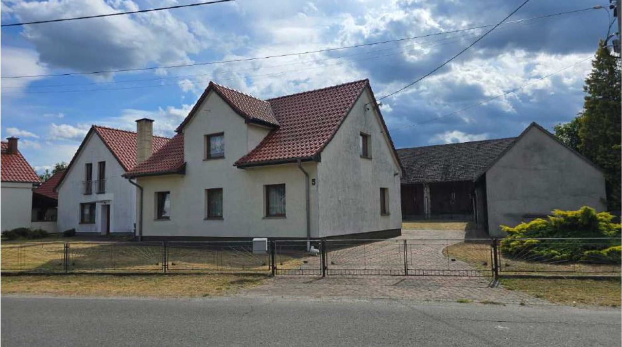 gospodarstwo Dąbrówka Dolna, ul. Święcińska. Zdjęcie 4