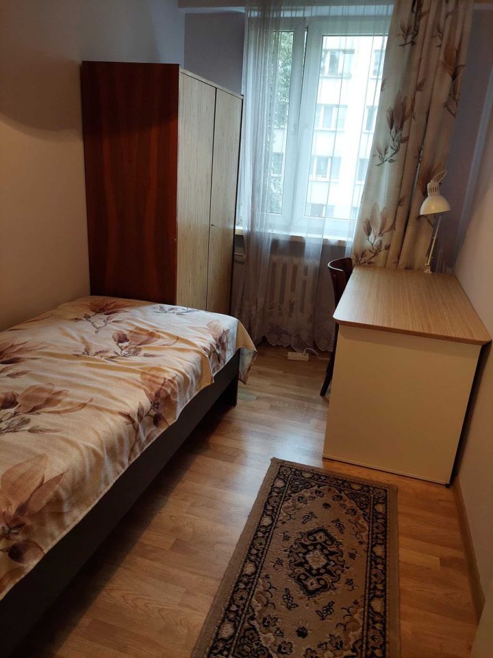 Mieszkanie 3-pokojowe Kraków Grzegórzki, ul. Bajeczna. Zdjęcie 2