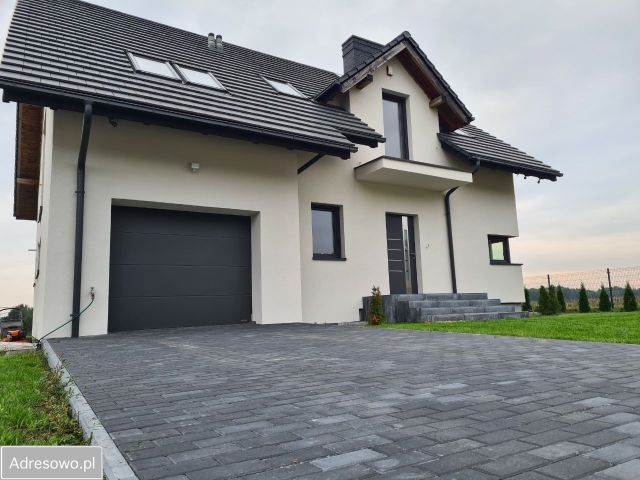 dom wolnostojący, 5 pokoi Łabiszyn. Zdjęcie 1