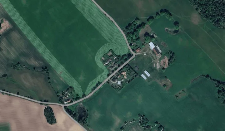 budynek wielorodzinny, 5 pokoi Brzeźnica