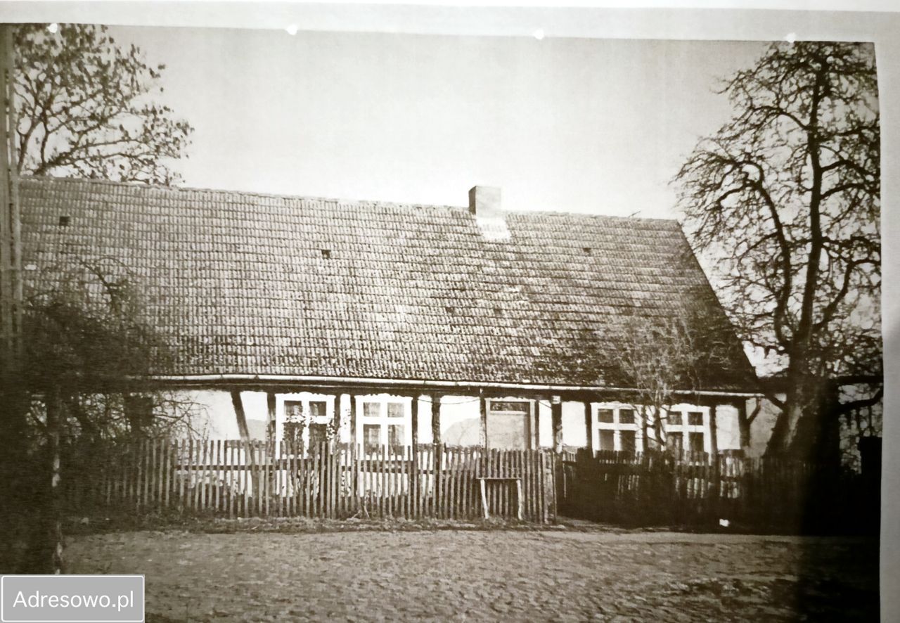 dom wolnostojący, 7 pokoi Starkowo